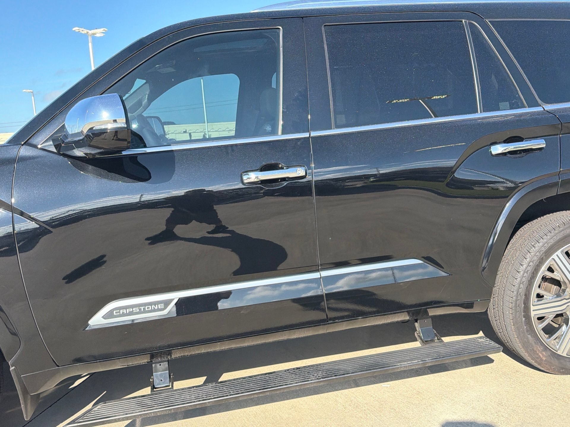 Used 2026 Toyota Sequoia Capstone AWD/4WD image 6