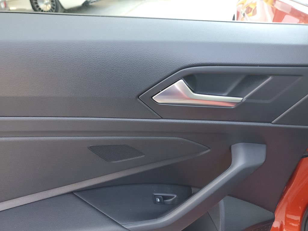 Certified 2020 Volkswagen Jetta R-Line FWD image 18