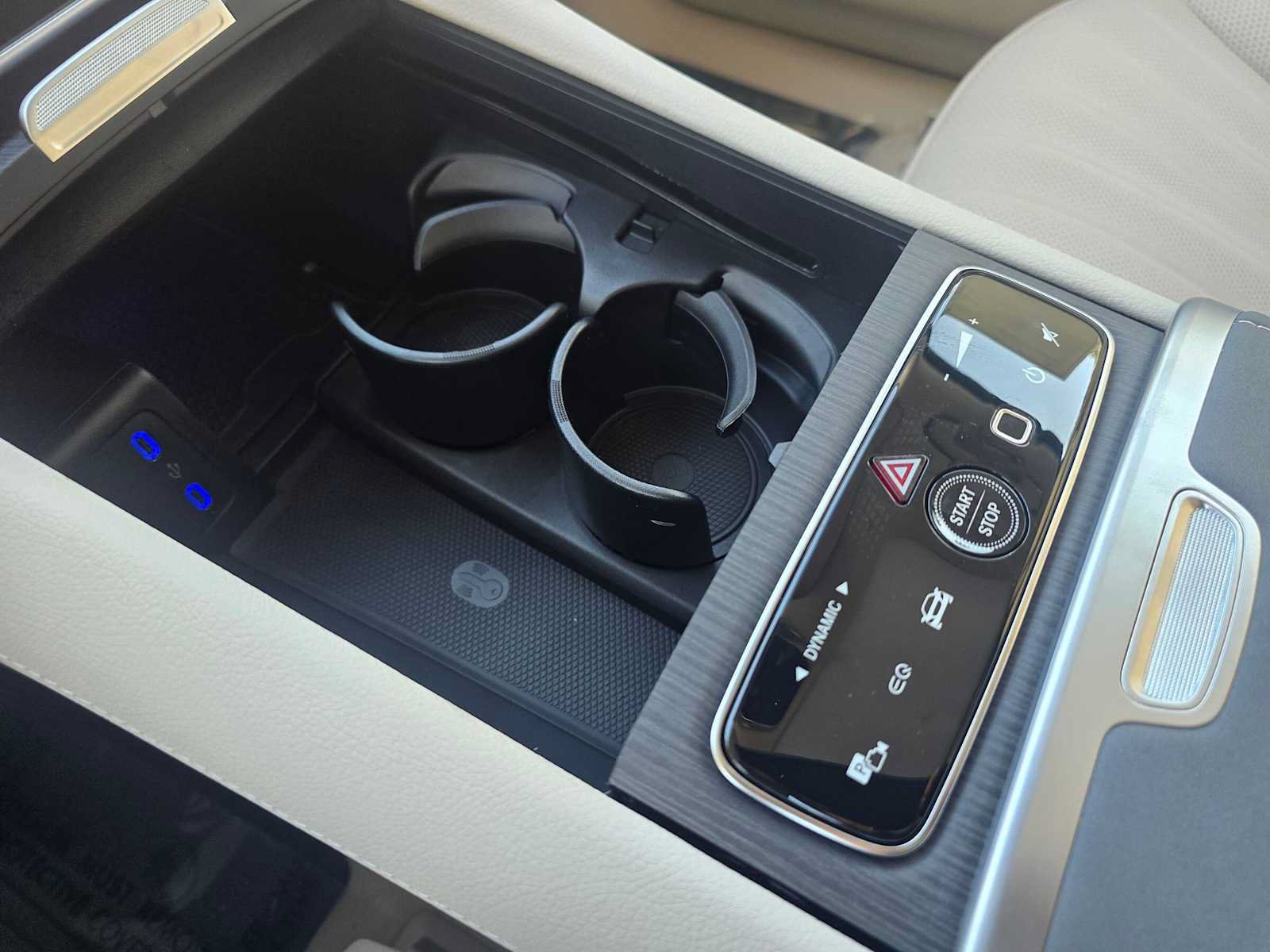 New 2027 Mercedes-Benz EQS 400 4MATIC SUV image 31