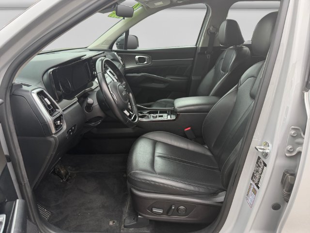 Certified 2022 Kia Sorento SX AWD/4WD image 13