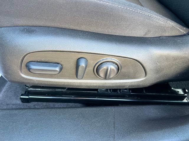 Used 2025 Chevrolet Malibu LT image 13