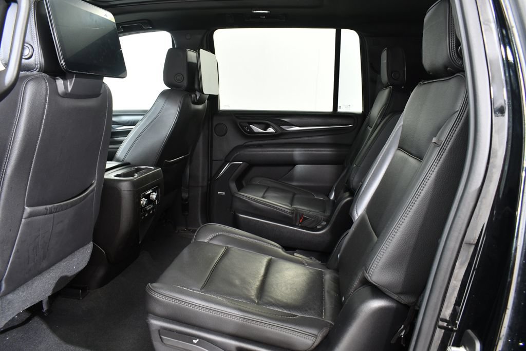 Used 2021 GMC Yukon XL Denali AWD/4WD image 16