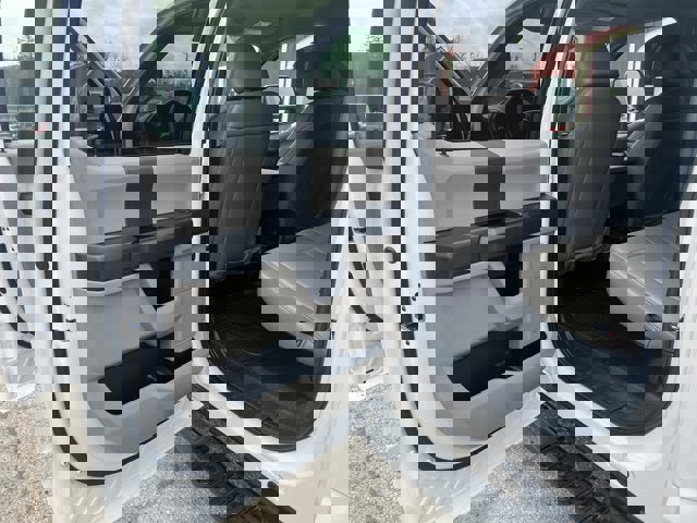 Used 2022 Ford F250 XL w/ Power Equipment Group AWD/4WD image 31