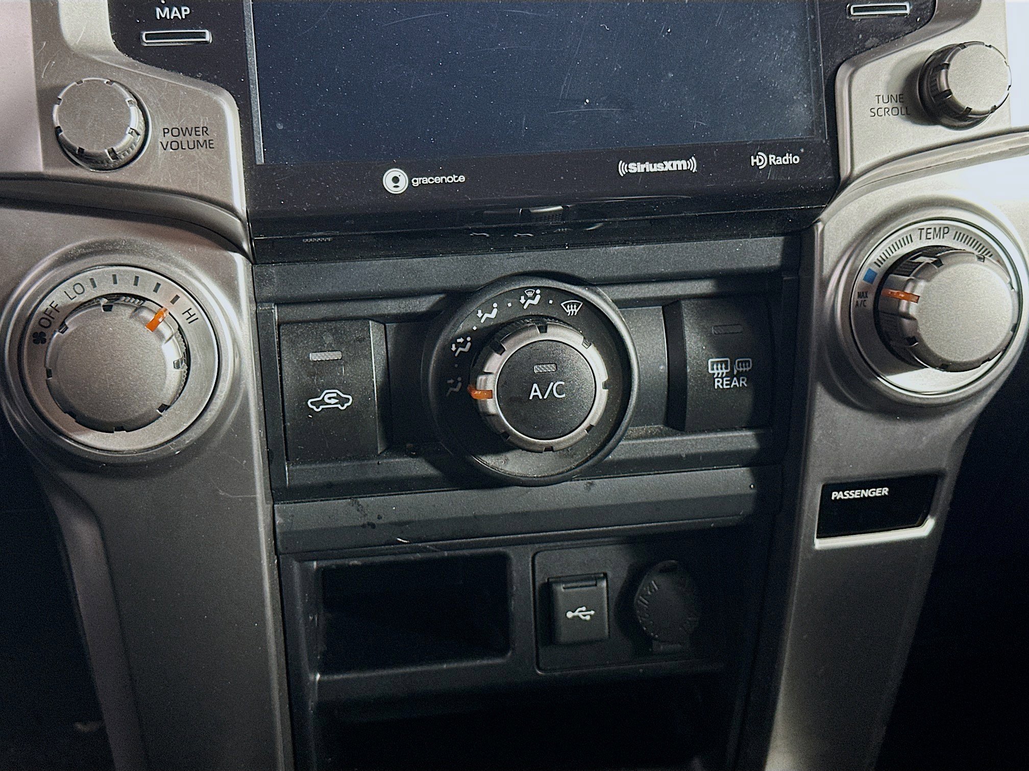 Used 2024 Toyota 4Runner SR5 Premium image 24