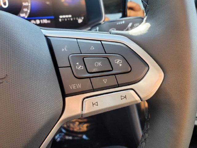 New 2027 Volkswagen Jetta SE FWD image 19