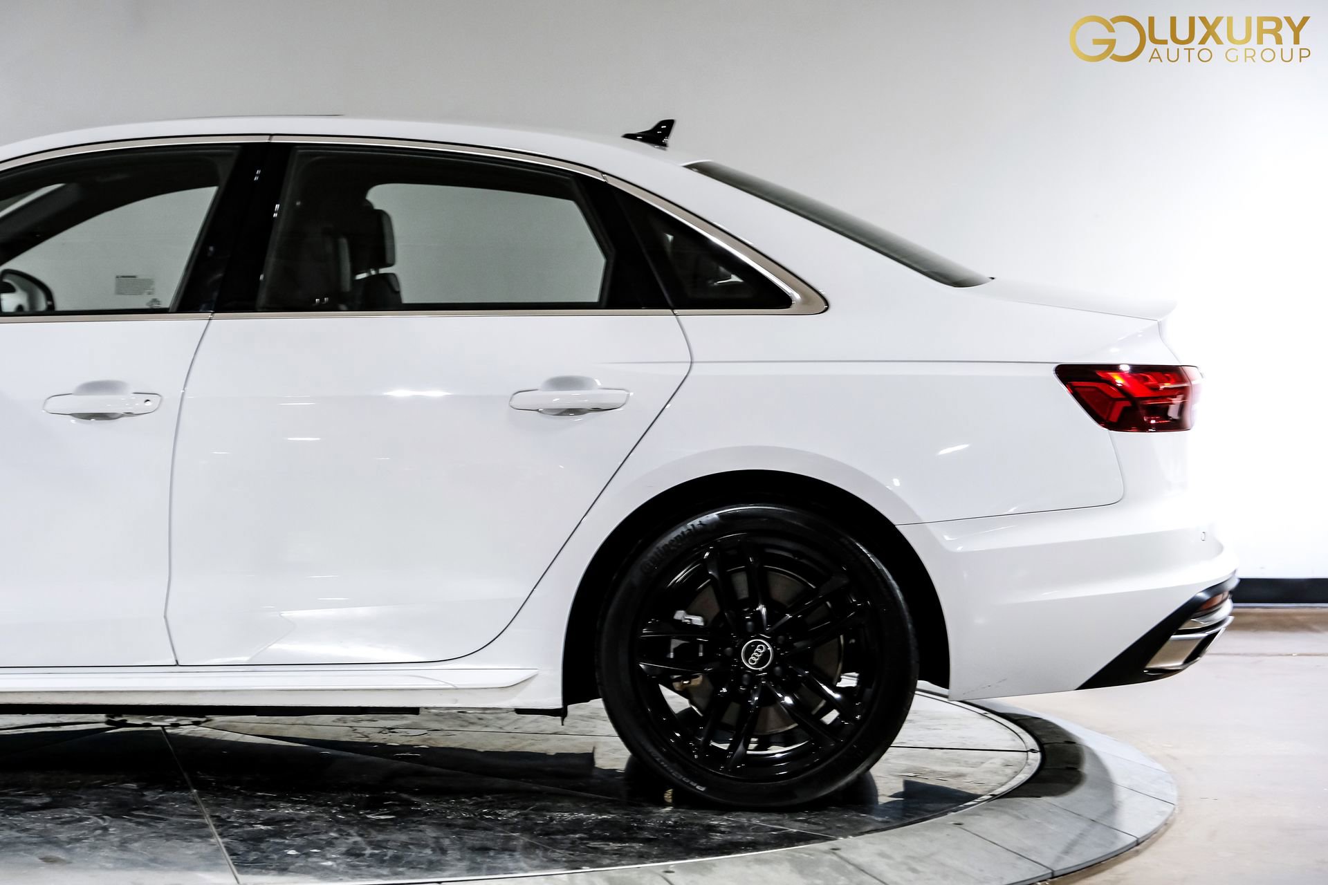 Used 2023 Audi A4 2.0T Premium w/ Convenience Package image 15