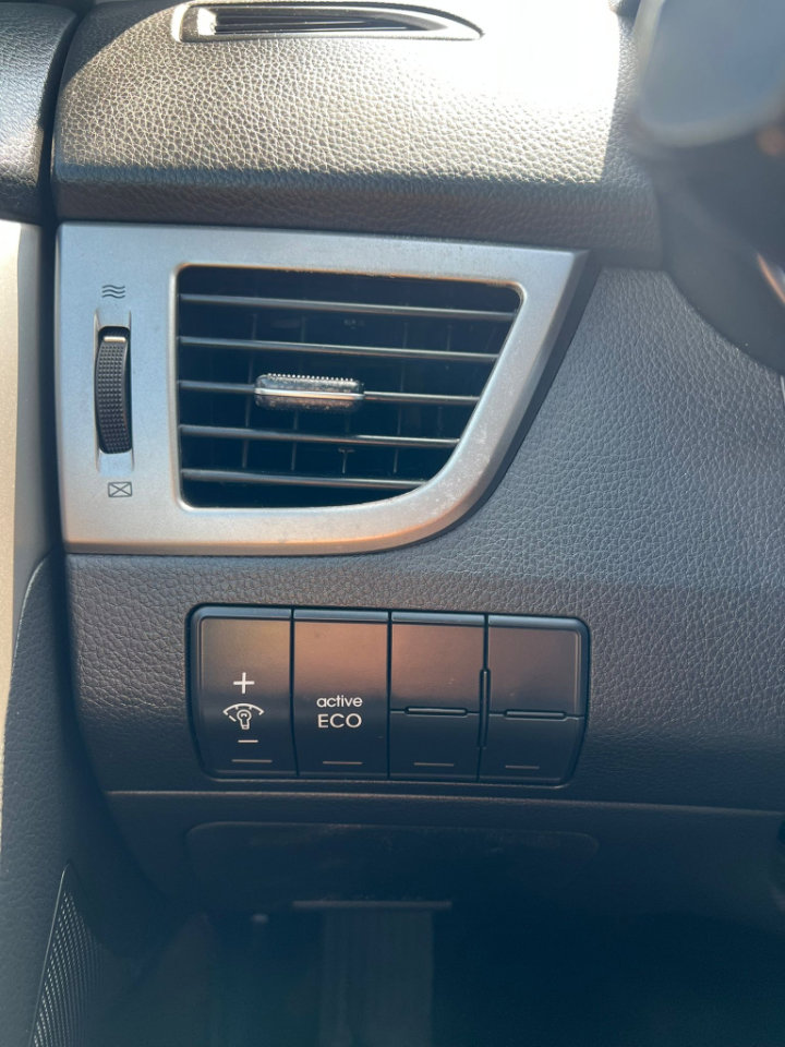 Used 2014 Hyundai Elantra GT image 23