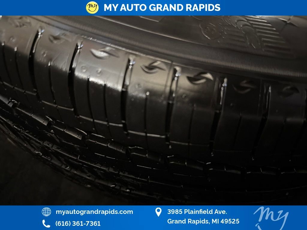 Used 2018 Mitsubishi Outlander SEL image 54