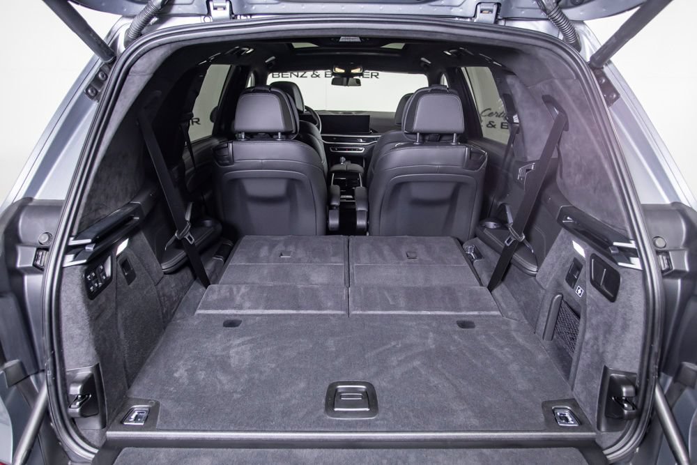 Used 2024 BMW ALPINA XB7 AWD/4WD image 9