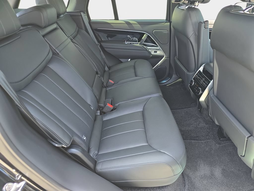 New 2026 Land Rover Range Rover SE AWD/4WD image 11