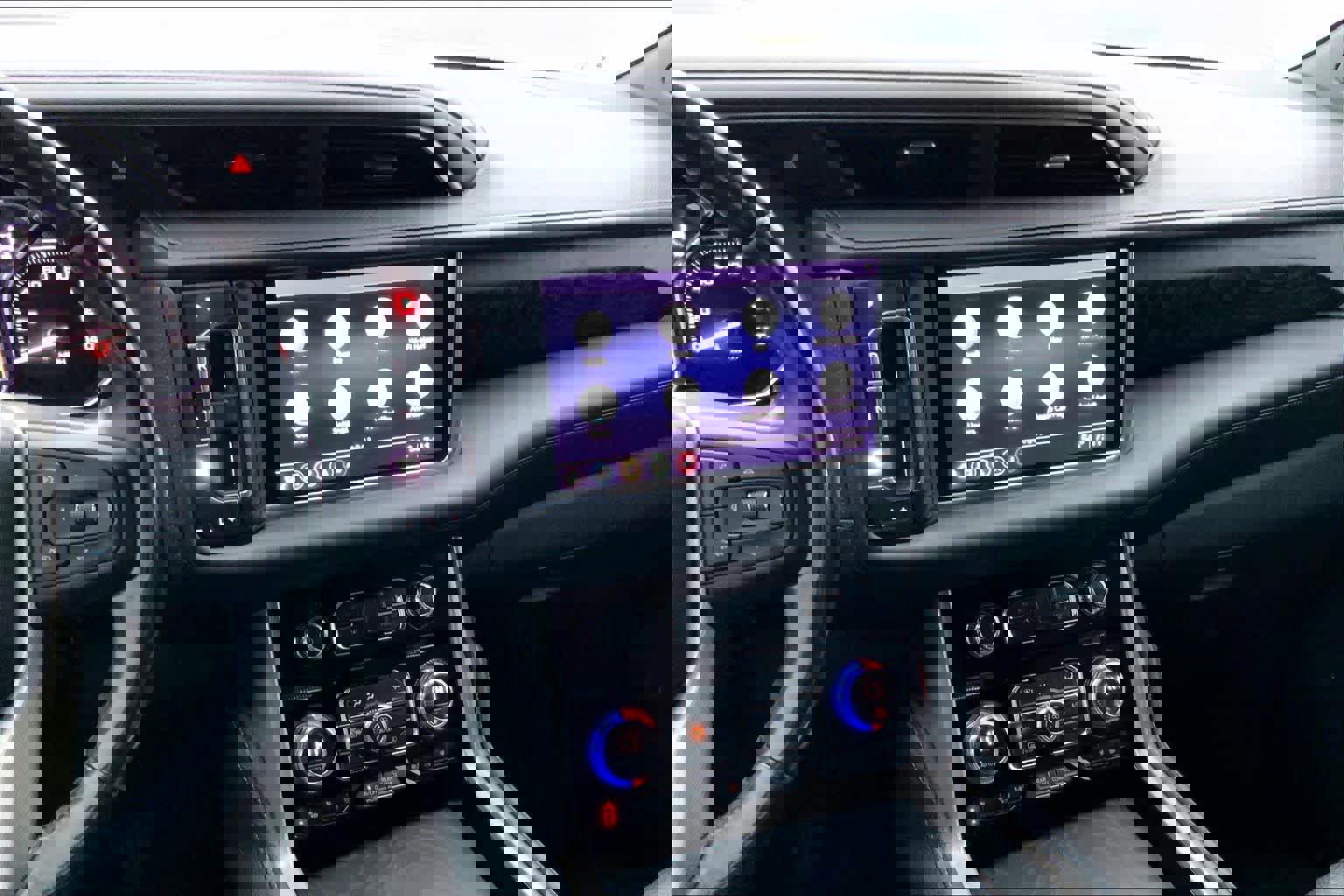 Used 2021 GMC Yukon XL Denali image 7