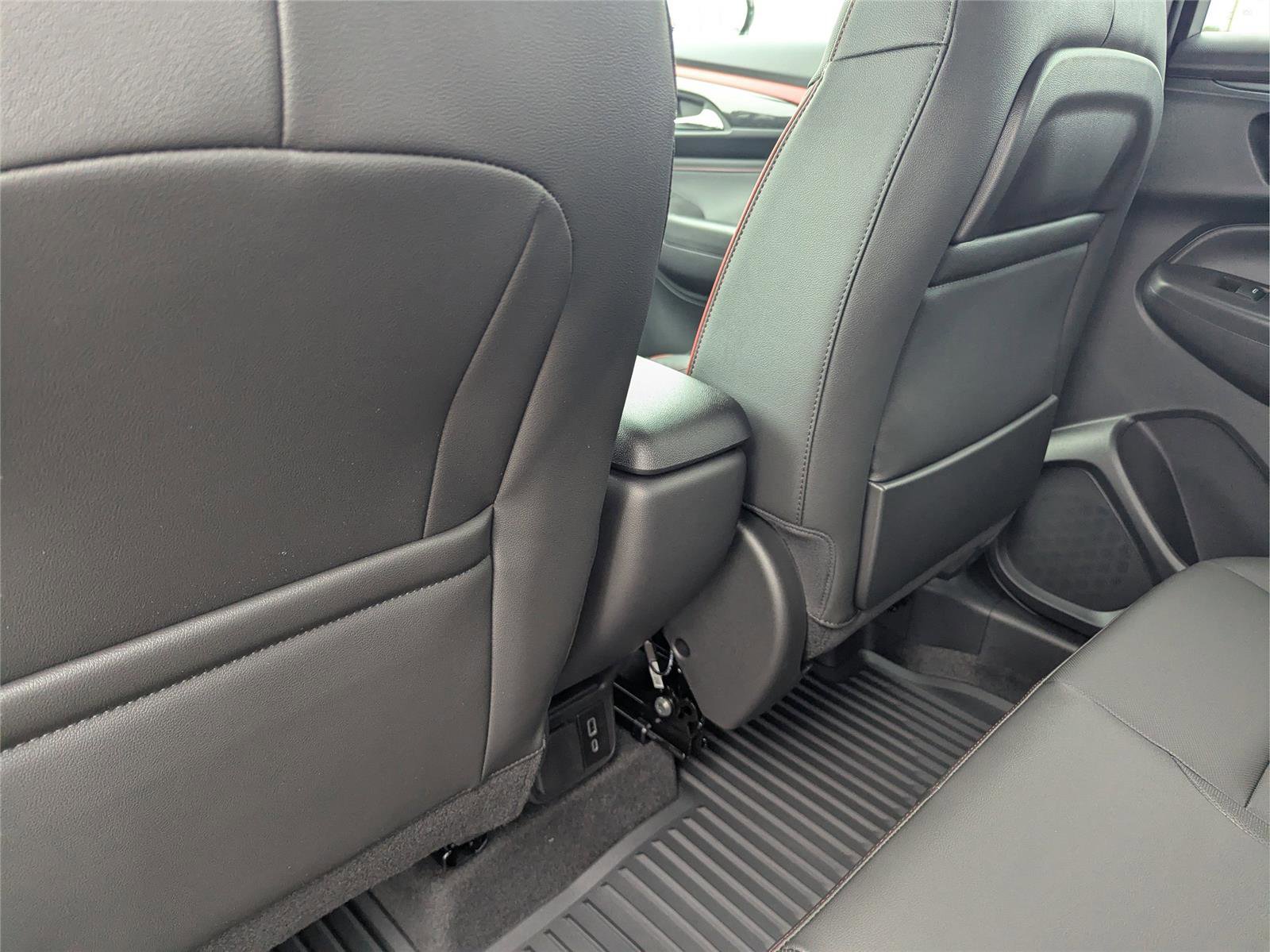 New 2026 Chevrolet TrailBlazer RS w/ Convenience Package image 24