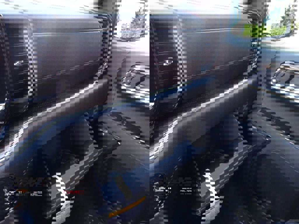 New 2026 Chevrolet Silverado 1500 LT Trail Boss w/ Convenience Package II image 28