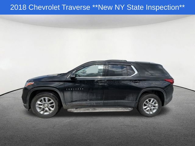 Used 2018 Chevrolet Traverse LT AWD/4WD image 3