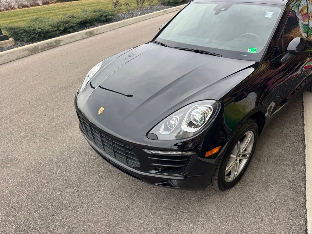 Used 2017 Porsche Macan w/ Driver Memory Package image 12