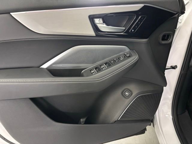 Certified 2026 Acura MDX FWD w/ Technology Package image 12