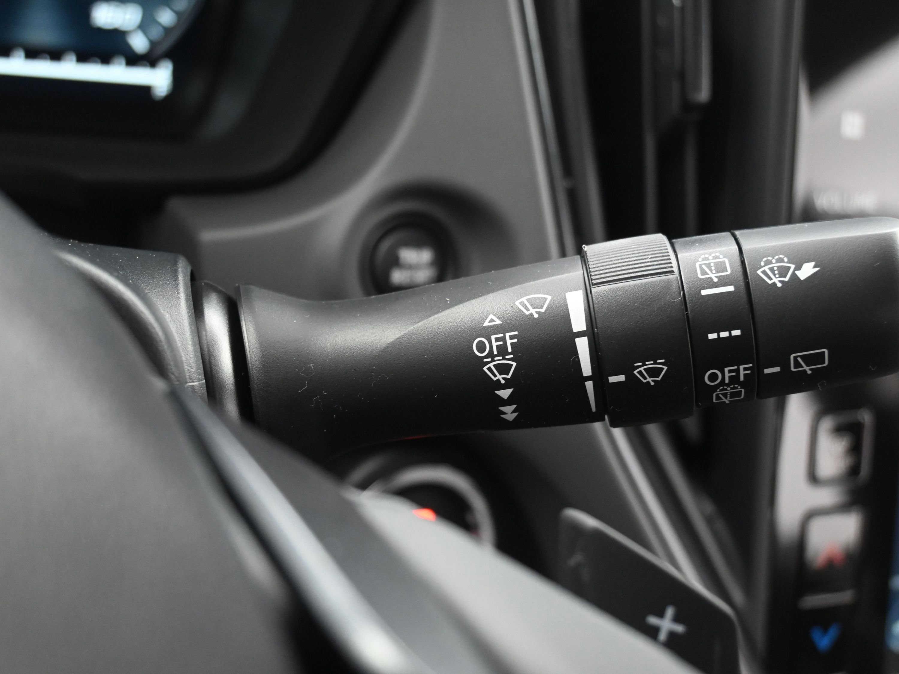 New 2026 Subaru Crosstrek 2.5i Limited AWD/4WD image 34