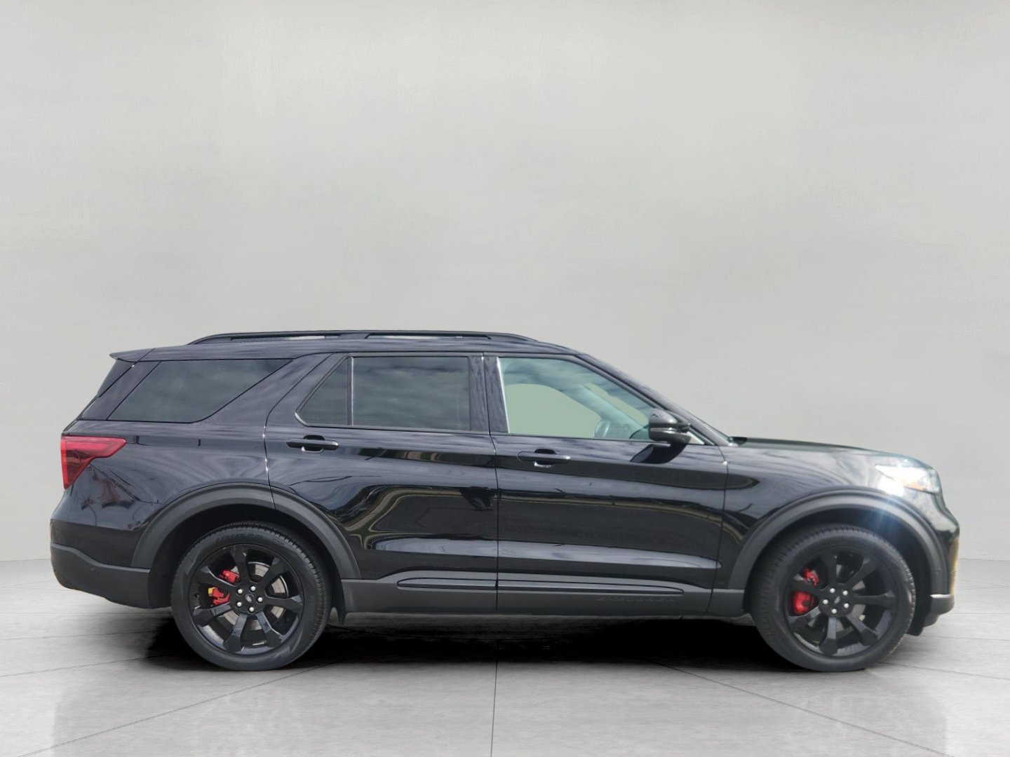 Certified 2023 Ford Explorer ST w/ Equipment Group 401A AWD/4WD image 6