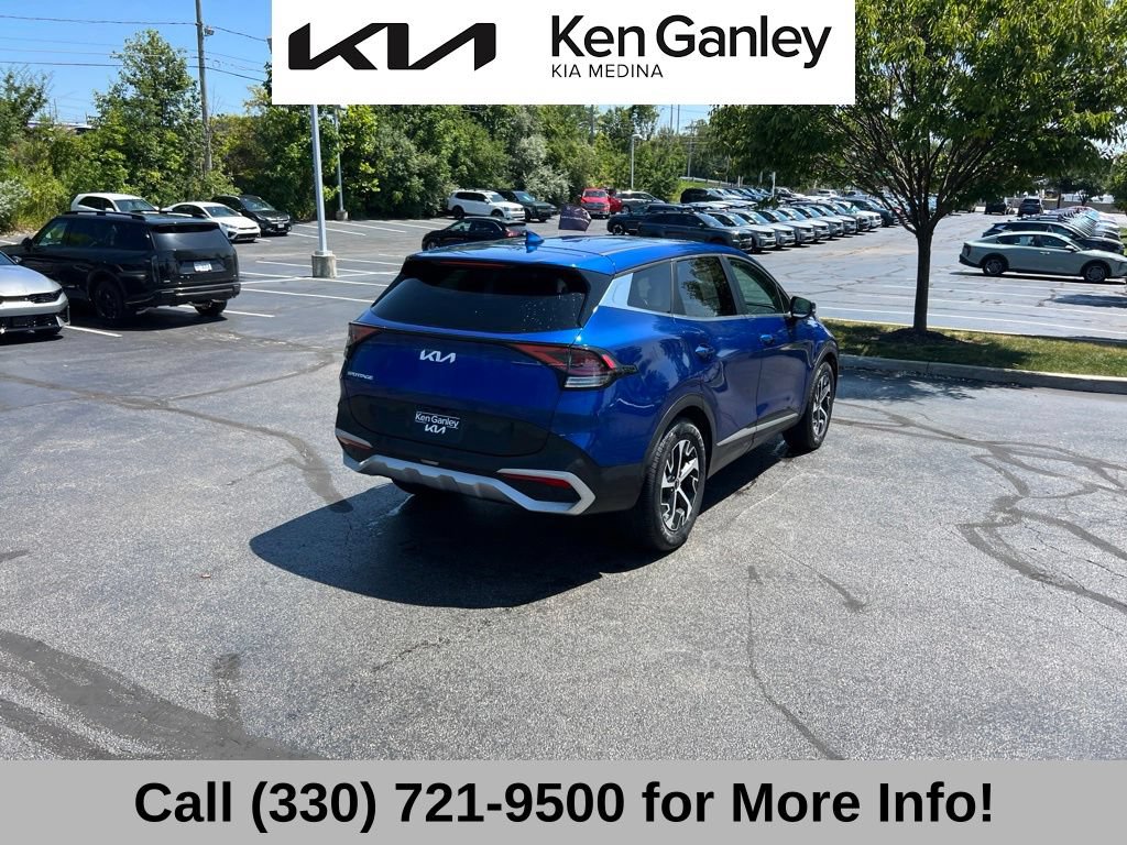 Certified 2024 Kia Sportage EX FWD image 11