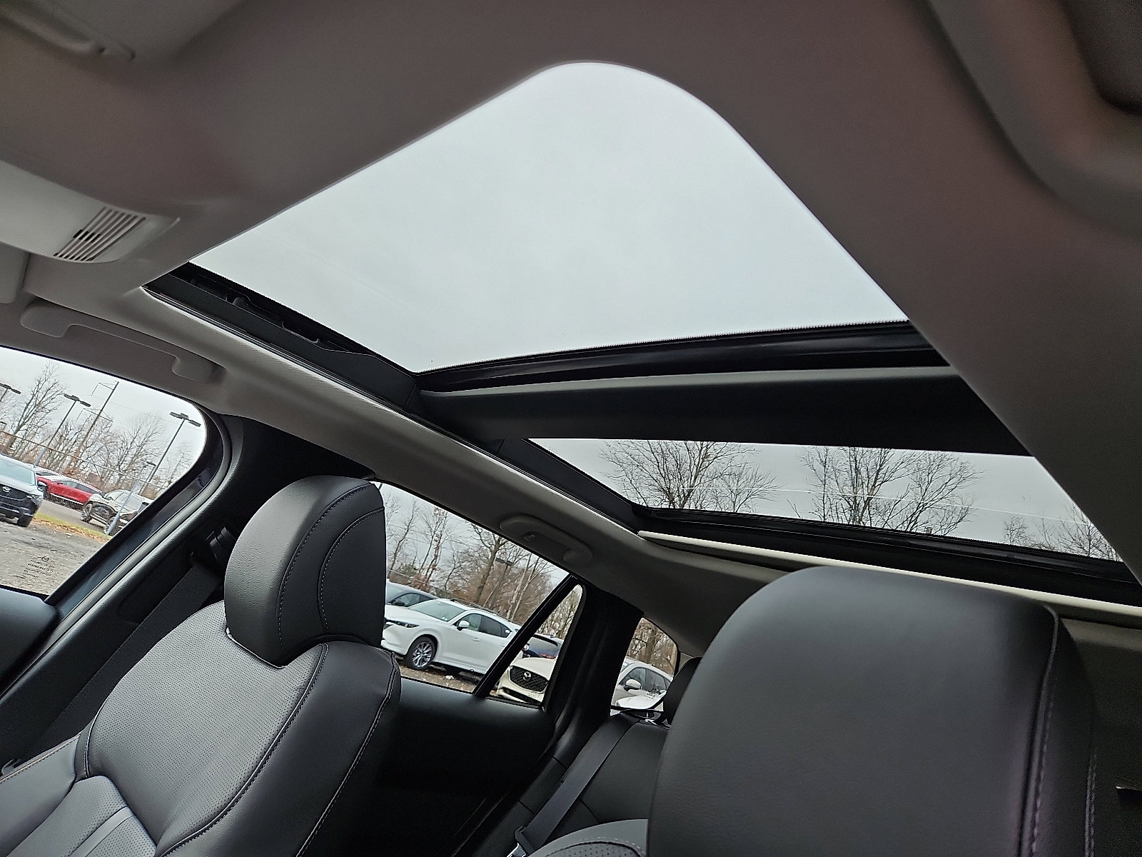 New 2026 MAZDA CX-50 2.5 Hybrid w/ Cargo Package image 12