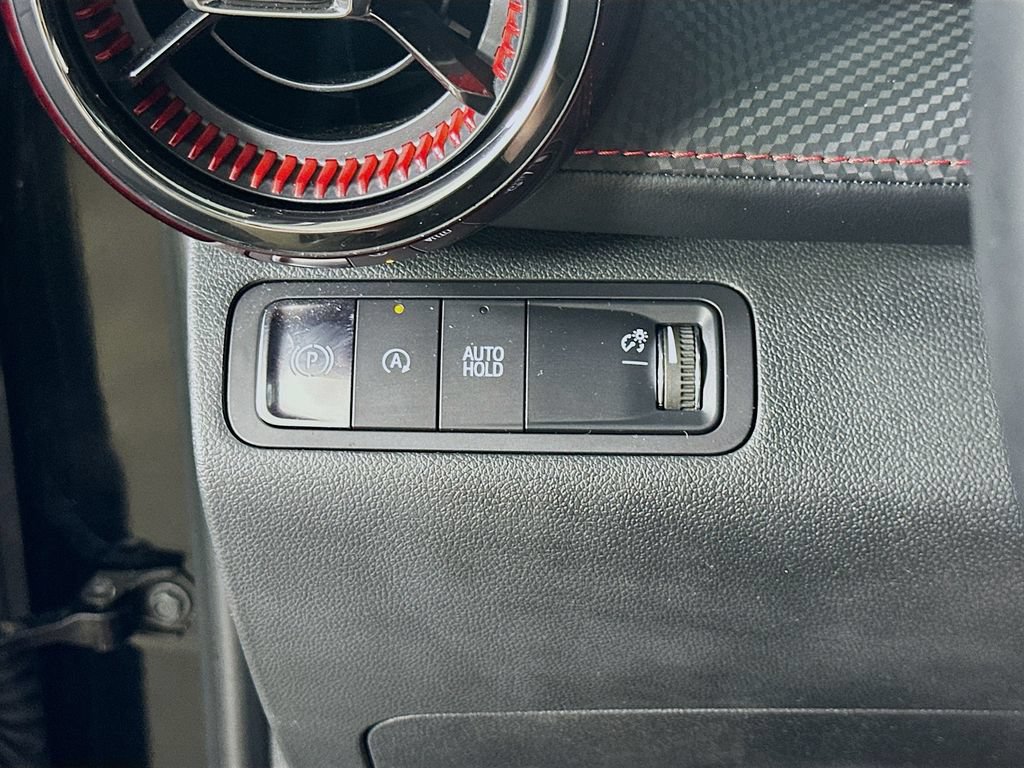 Used 2026 Chevrolet Equinox RS FWD image 23