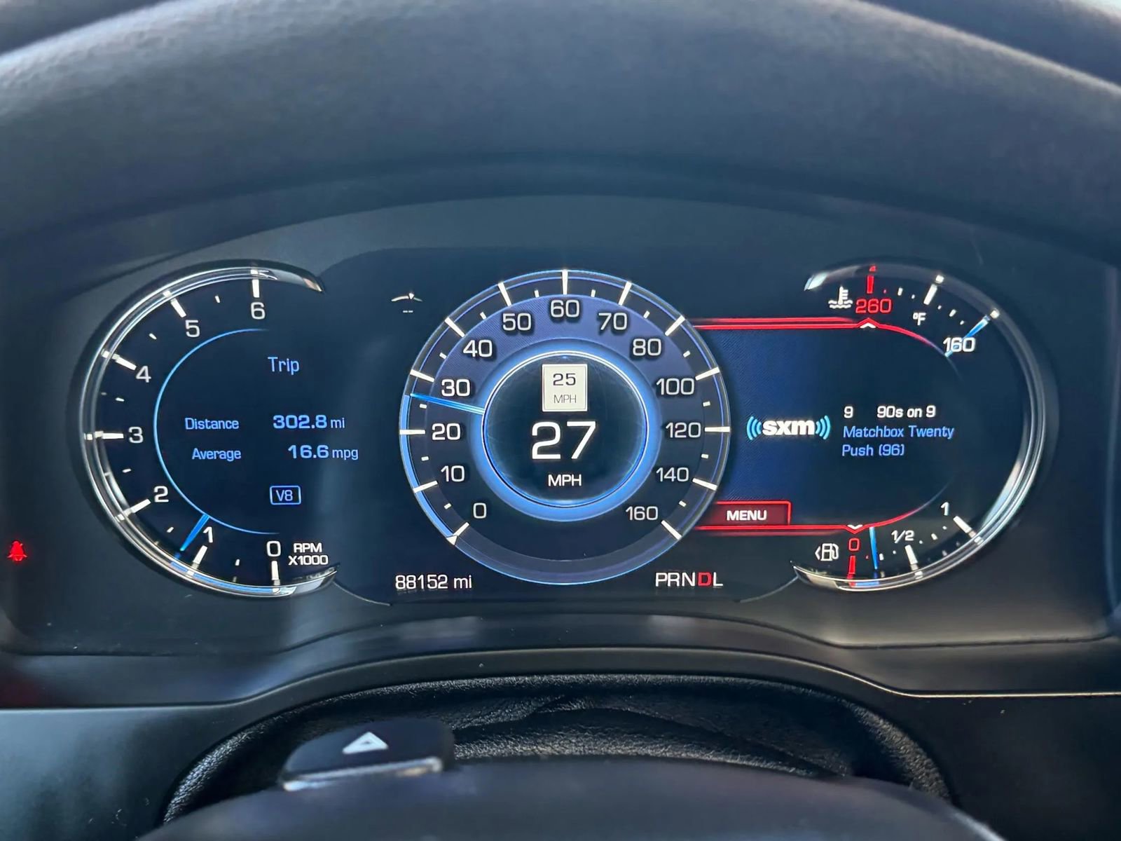 Used 2019 Cadillac Escalade Premium Luxury image 16