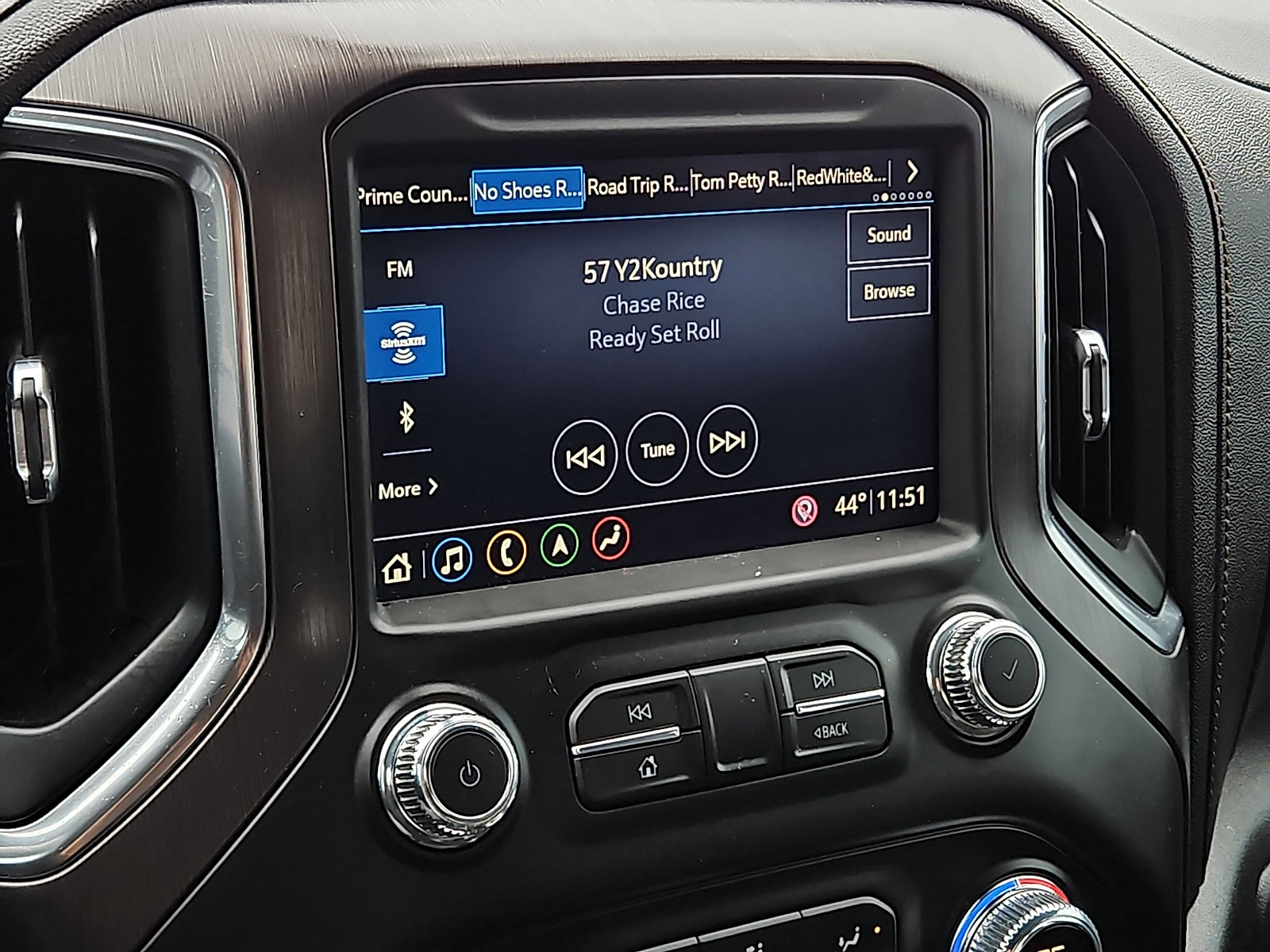 Used 2019 GMC Sierra 1500 AT4 w/ AT4 Premium Package image 16