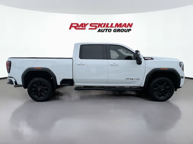 Used 2024 GMC Sierra 2500 AT4 image 8