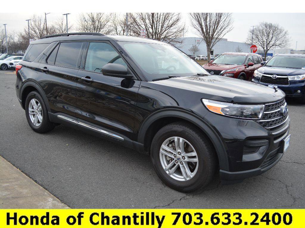 Used 2024 Ford Explorer XLT image 12