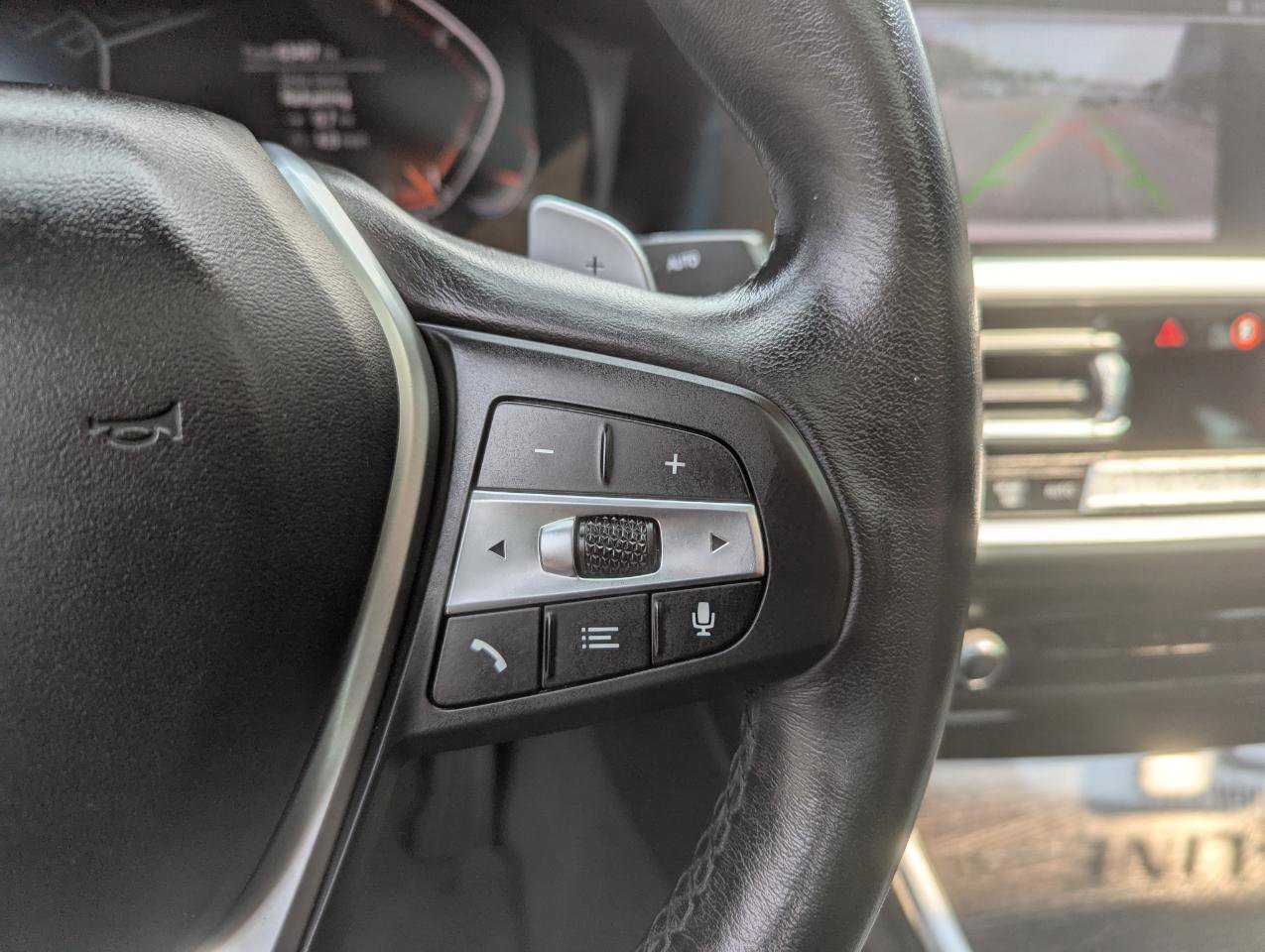 Used 2020 BMW 330i xDrive Sedan w/ Premium Package image 21