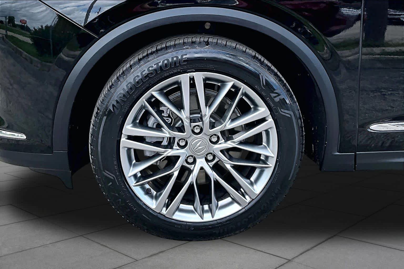 Certified 2023 Acura MDX SH-AWD w/ Advance Package image 11