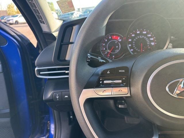 Used 2023 Hyundai Elantra SEL FWD image 15