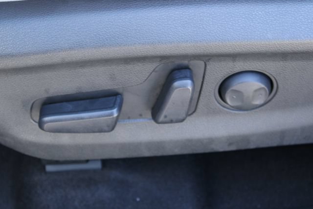 Used 2022 Hyundai Kona Limited w/ Cargo Package FWD image 36