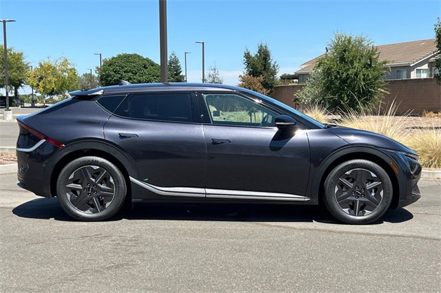 New 2025 Kia EV6 Light image 3