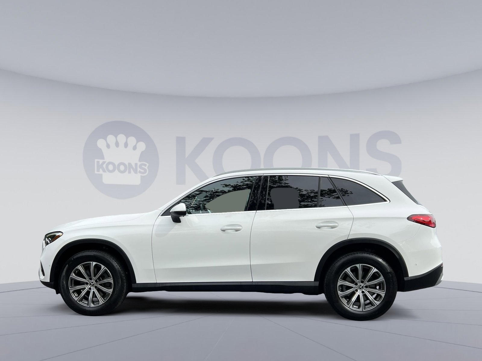 Certified 2025 Mercedes-Benz GLC 300 4MATIC image 11