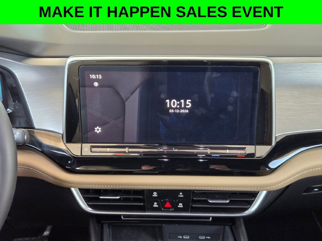Used 2024 Volkswagen Atlas Cross Sport SE FWD image 16