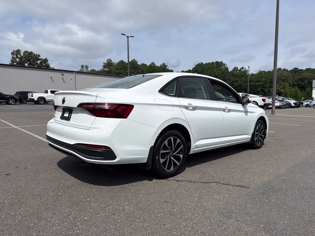 Used 2024 Volkswagen Jetta S FWD image 5