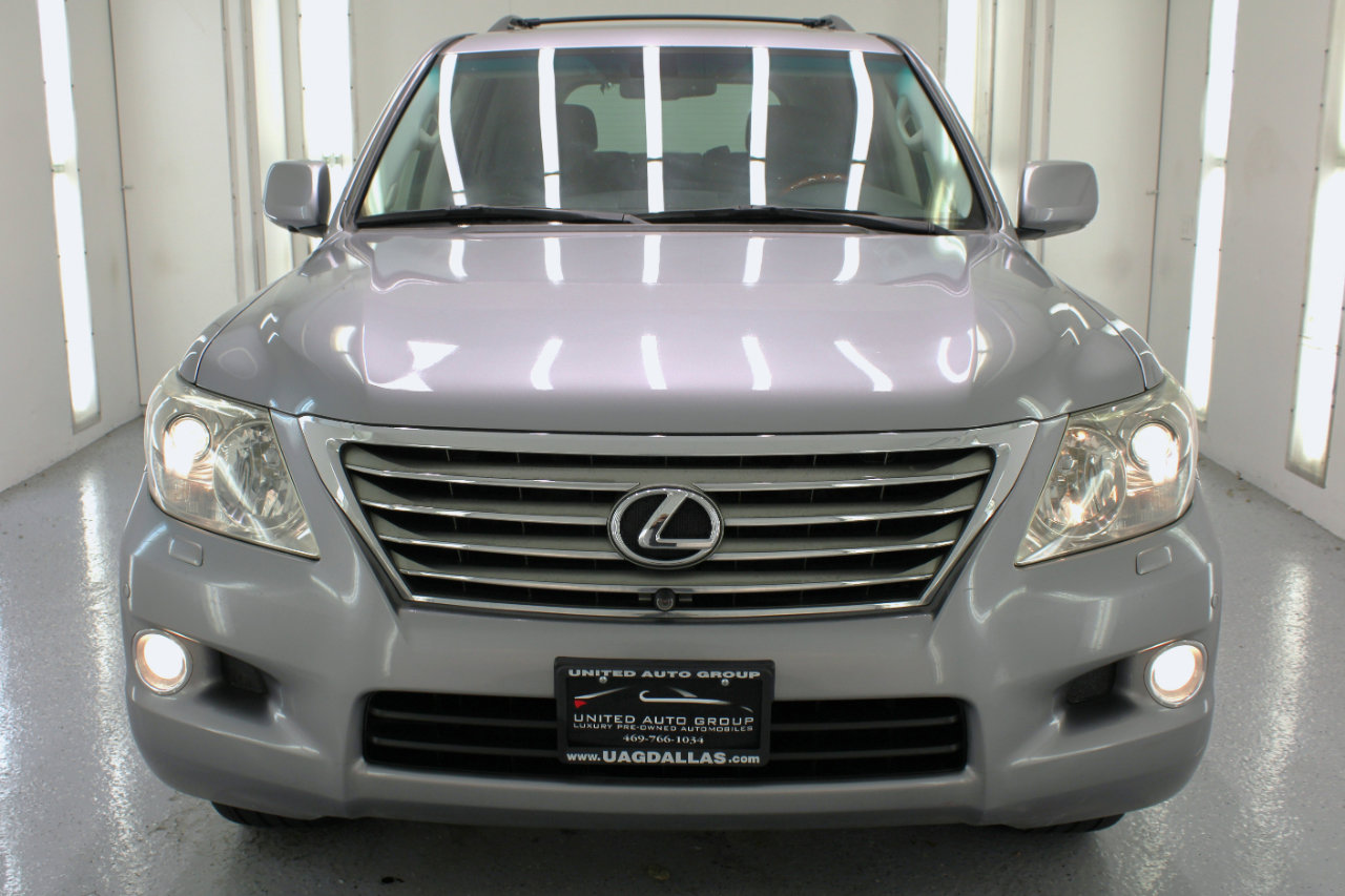 Used 2009 Lexus LX 570 4WD image 3