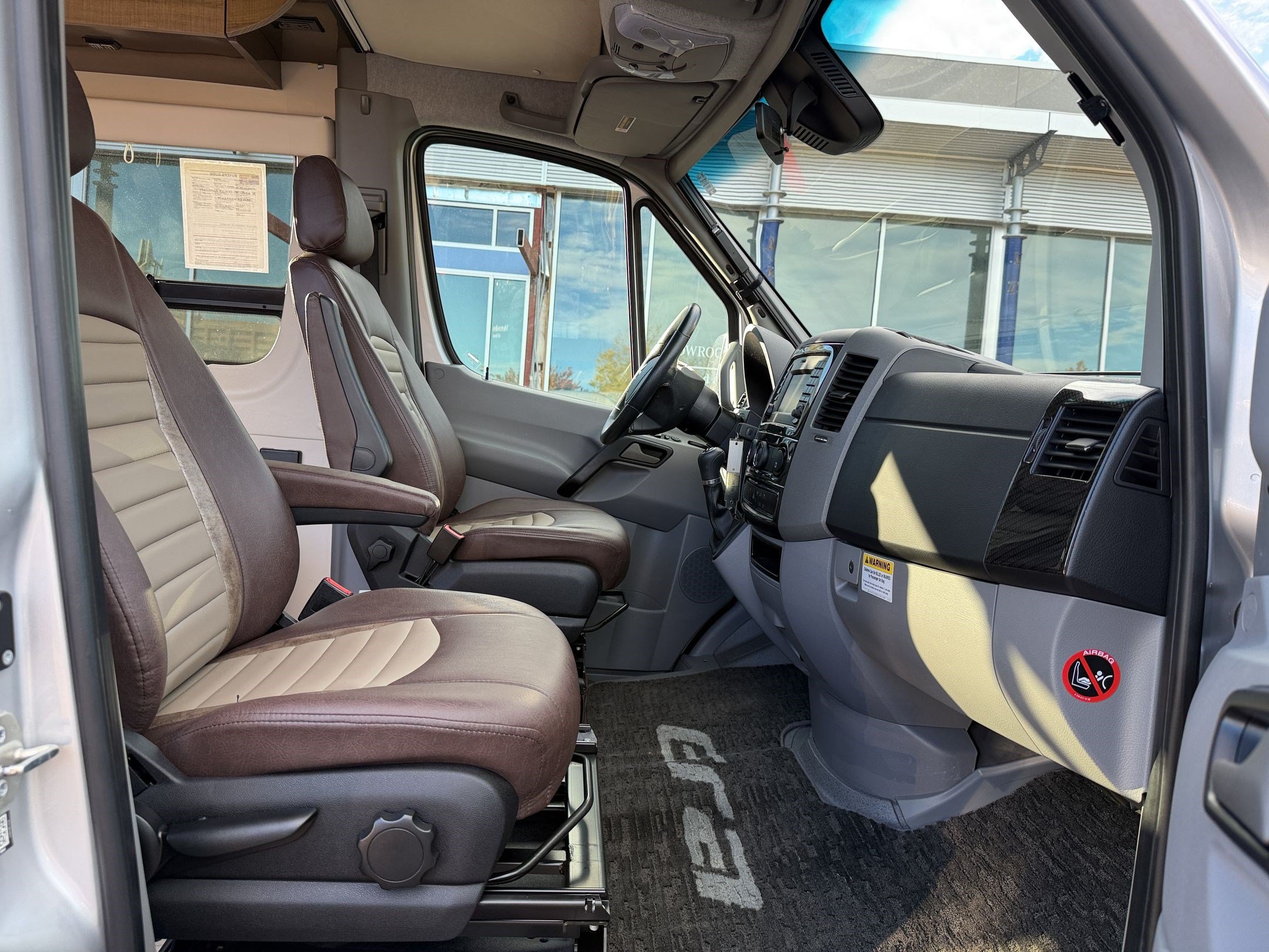 Used 2018 Mercedes-Benz Sprinter 3500 image 20