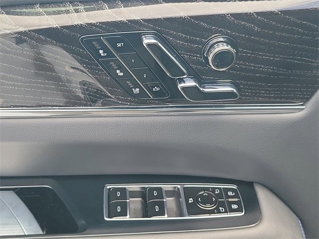 New 2026 Cadillac Escalade IQ Sport 1 w/ LPO, ONYX Package image 19