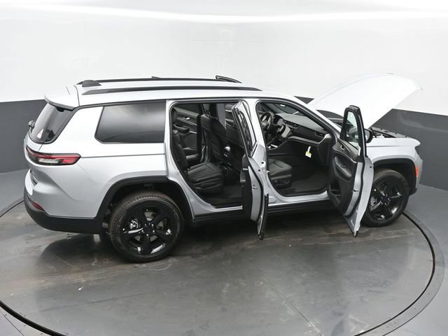 New 2025 Jeep Grand Cherokee L Limited w/ Black Appearance Package image 67