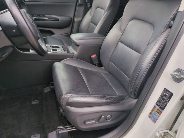 Used 2020 Kia Sportage EX w/ Option Group 15 image 12