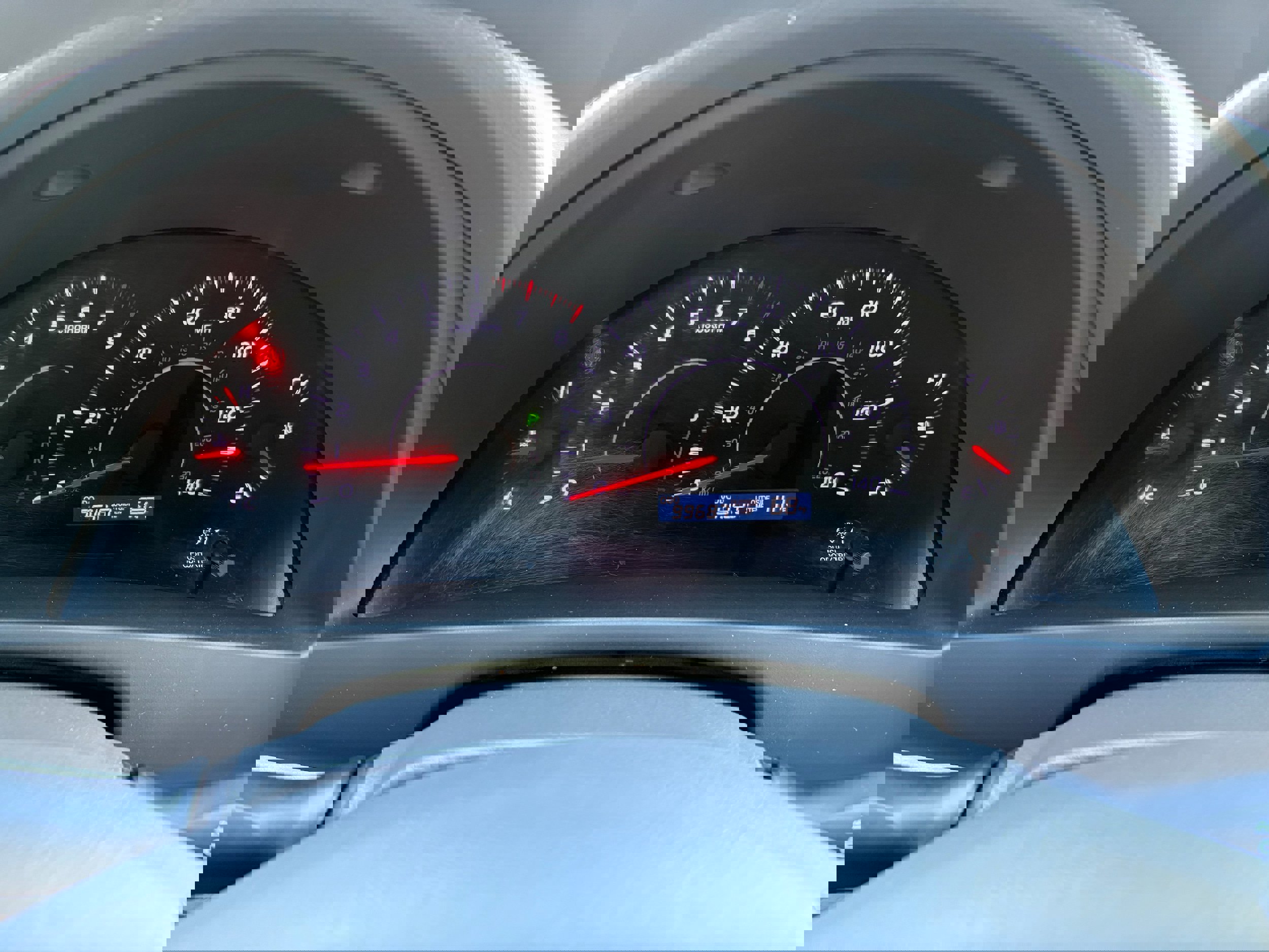 Used 2011 Toyota Camry LE image 26