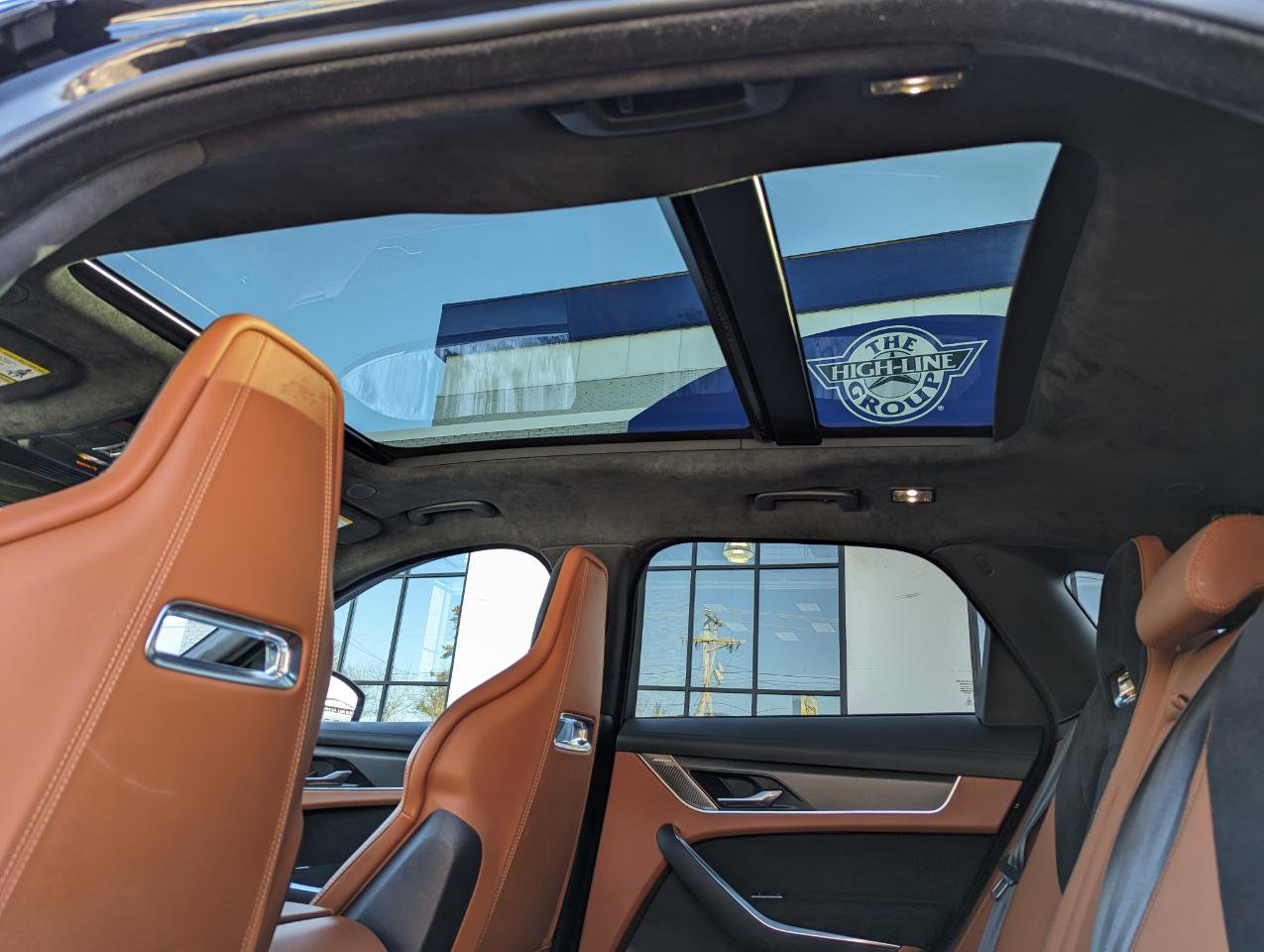 Used 2023 Jaguar F-PACE SVR image 42