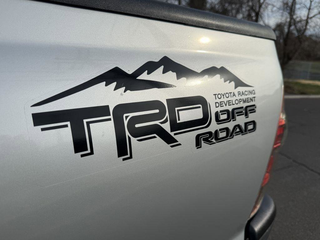 Used 2011 Toyota Tacoma 4x4 Access Cab w/ SR5 Pkg #2 image 39