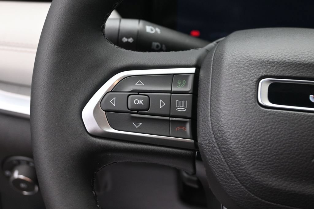 New 2026 Jeep Compass Limited w/ Sun, Sound & Navigation Group AWD/4WD image 28