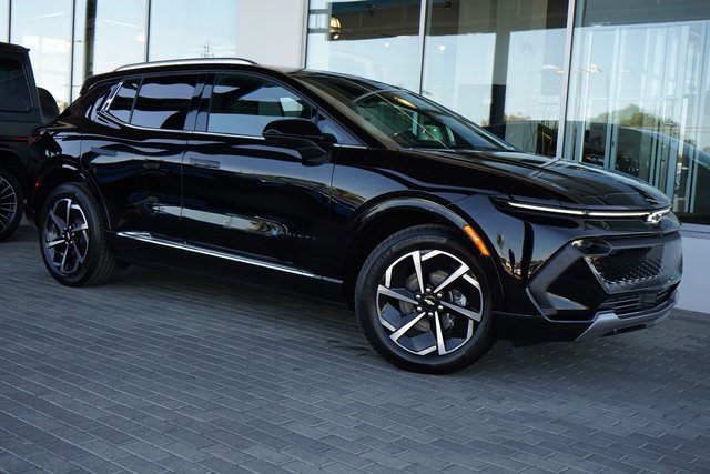 New 2025 Chevrolet Equinox EV LT