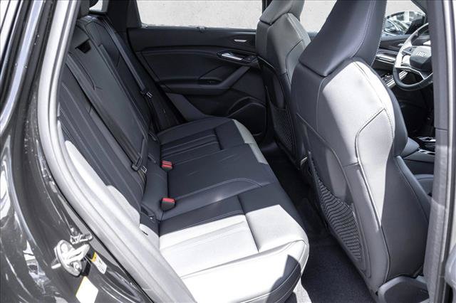 New 2027 Audi Q6 e-tron Prestige AWD/4WD image 23