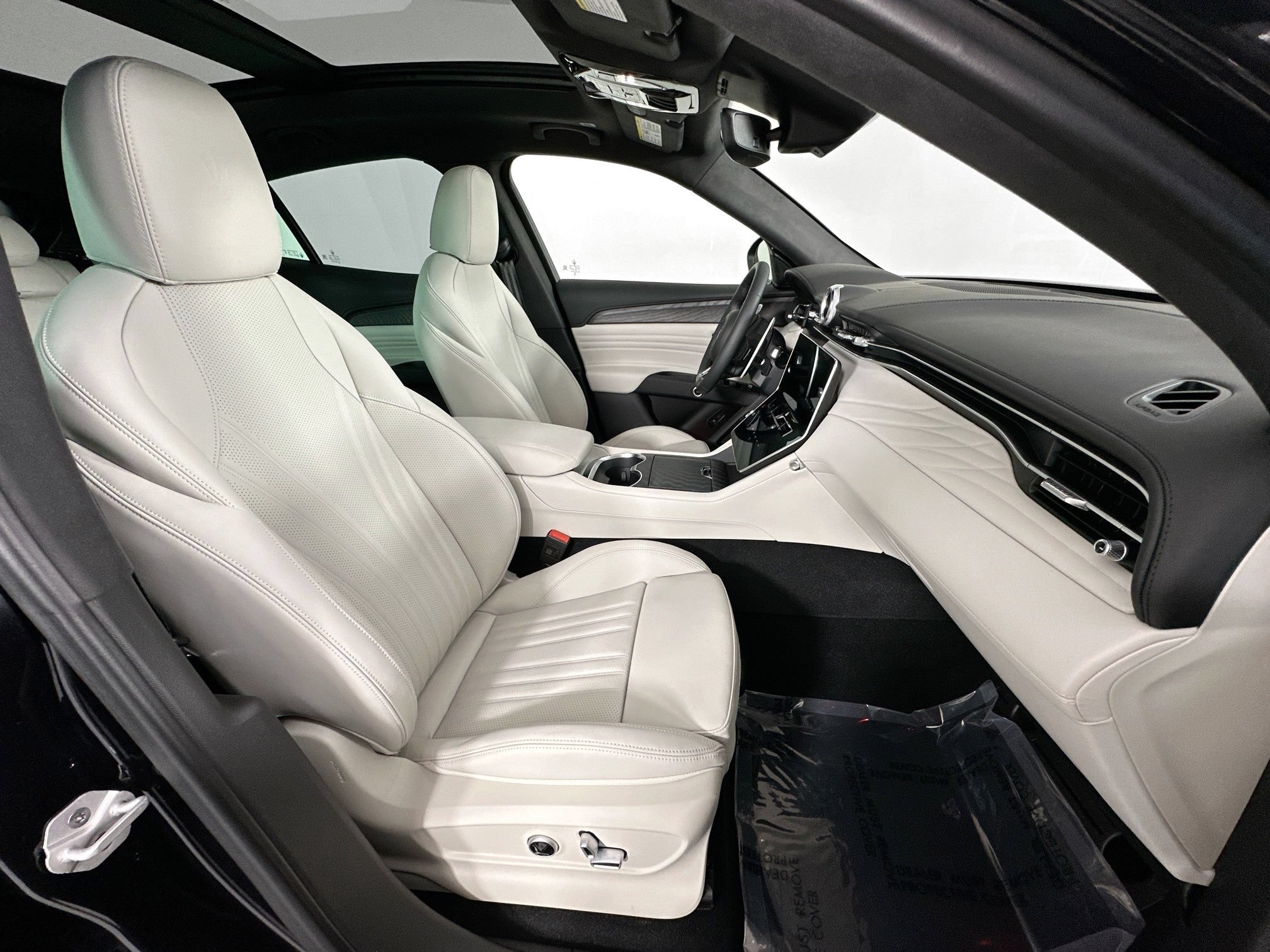 New 2026 Maserati Grecale Modena AWD/4WD image 26