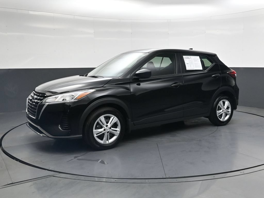 Certified 2025 Nissan Kicks Play S FWD image 14